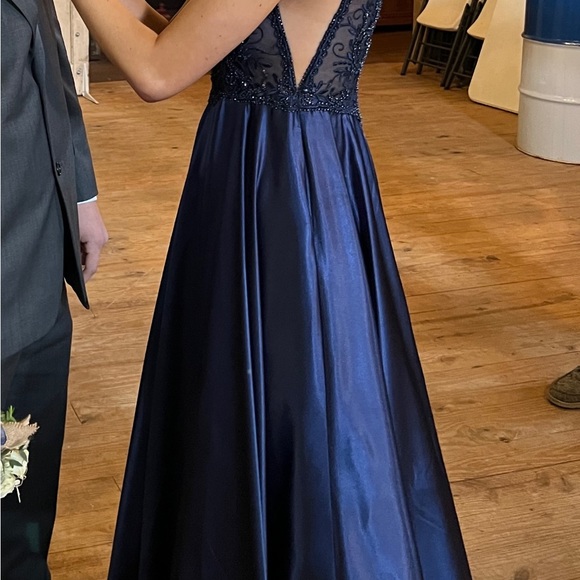 Prom/formal - Picture 3 of 3